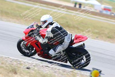 media/Apr-23-2023-TrackXperience (Sun) [[90816c9ee1]]/Level 2/session 2 turn 11/